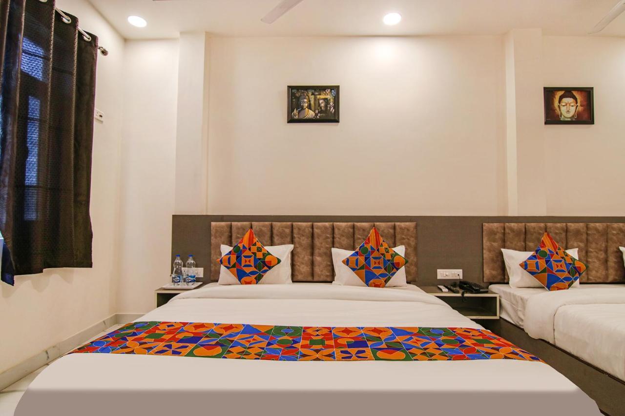 Fabhotel Aryan Grand Amritsar Exterior photo